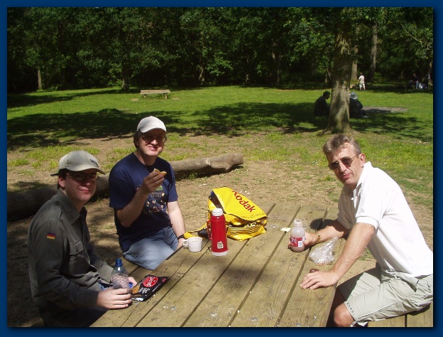 600x449 pixels (151K)